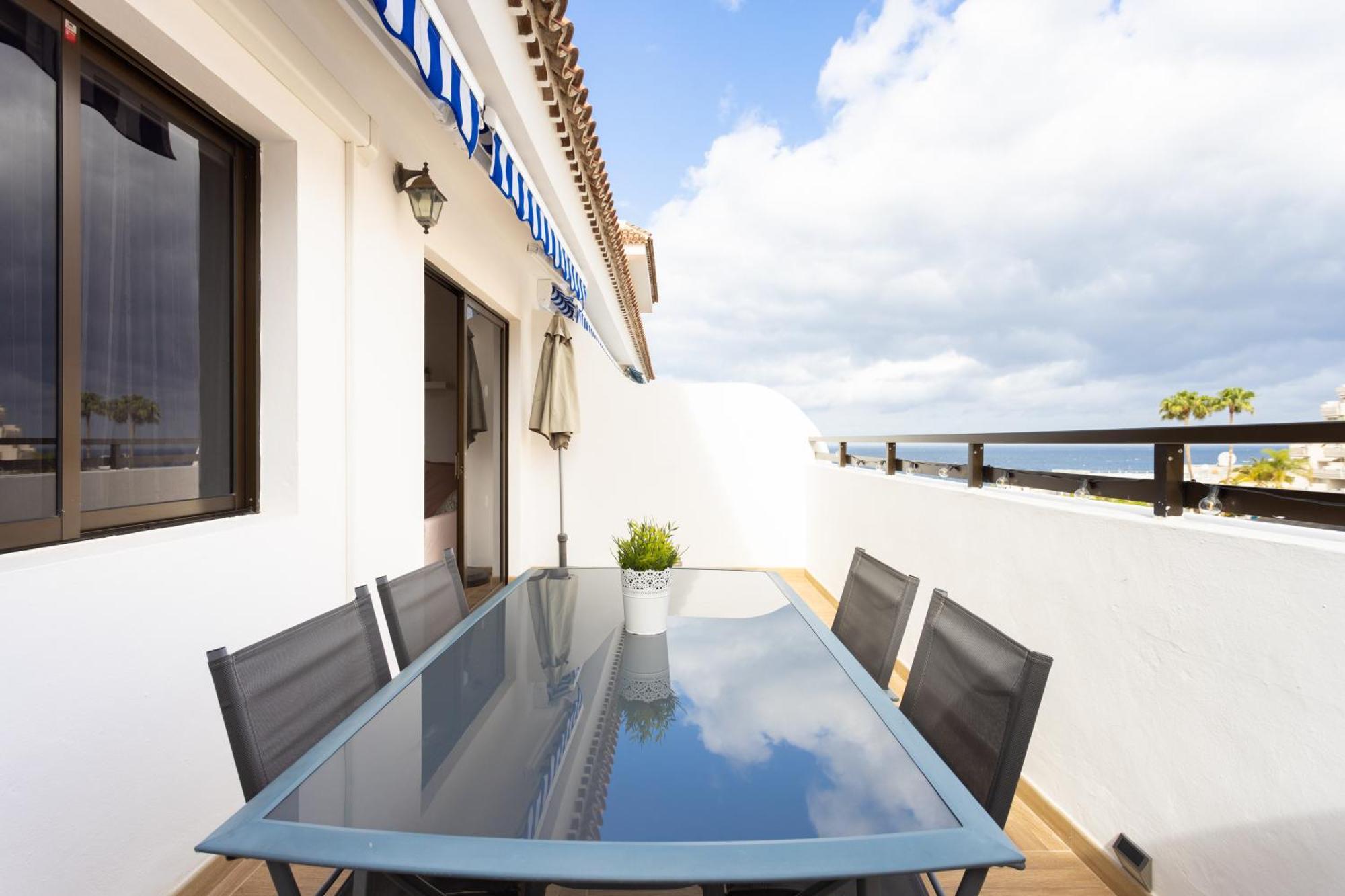 Seguro El Sol En Playa De La Arena Apartamento Puerto de Santiago  Exterior foto